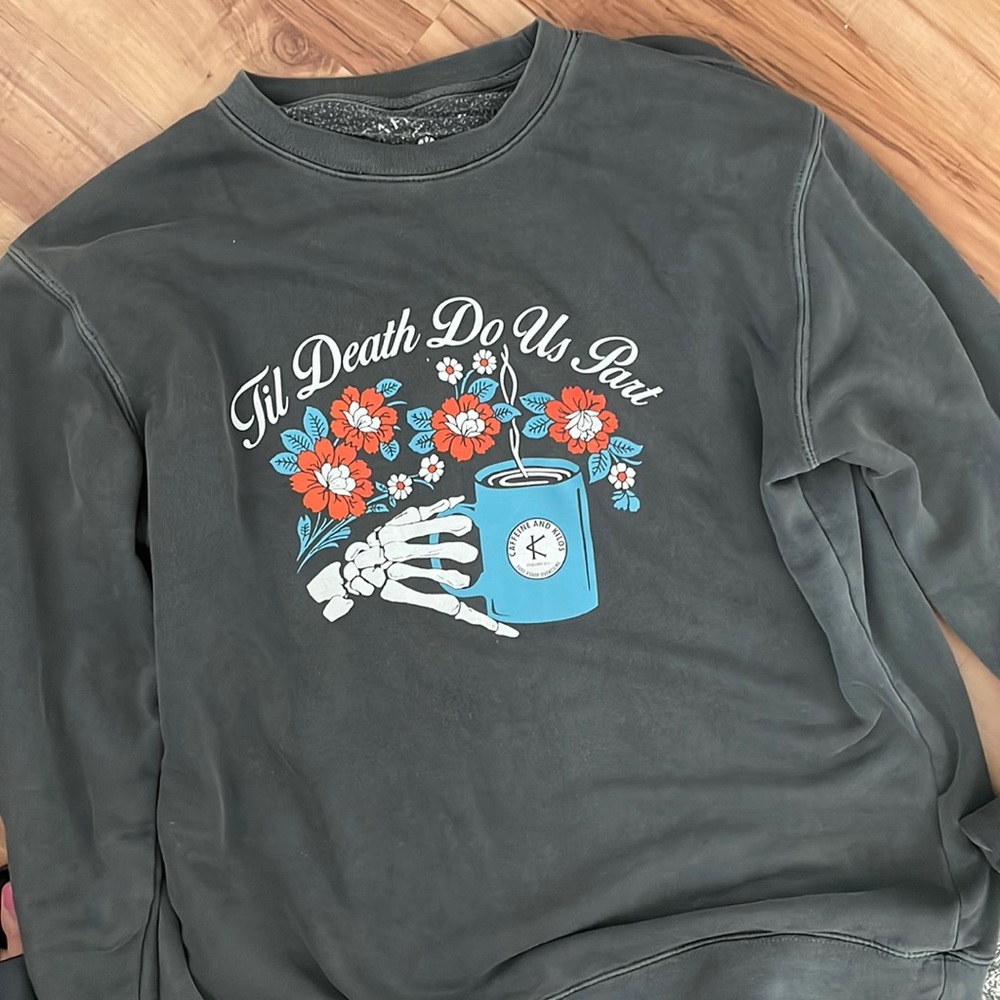 Caffeine and kilos pull over size M